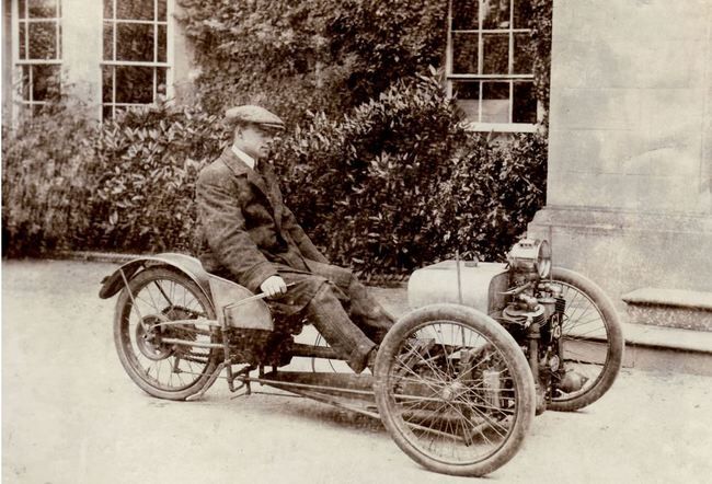 primer prototipo coche morgan