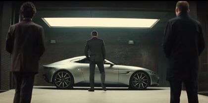 Así corre el nuevo Aston Martin DB10 de James Bond