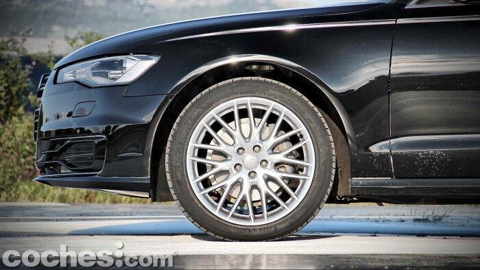 Audi_A6_2.0TDI_ultra_Stronic_018