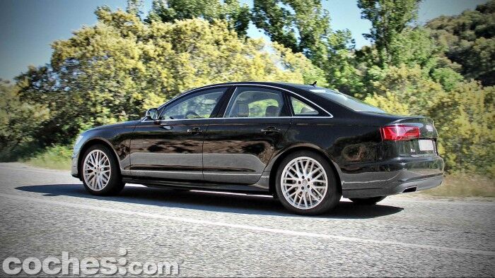 Audi_A6_2.0TDI_ultra_Stronic_096