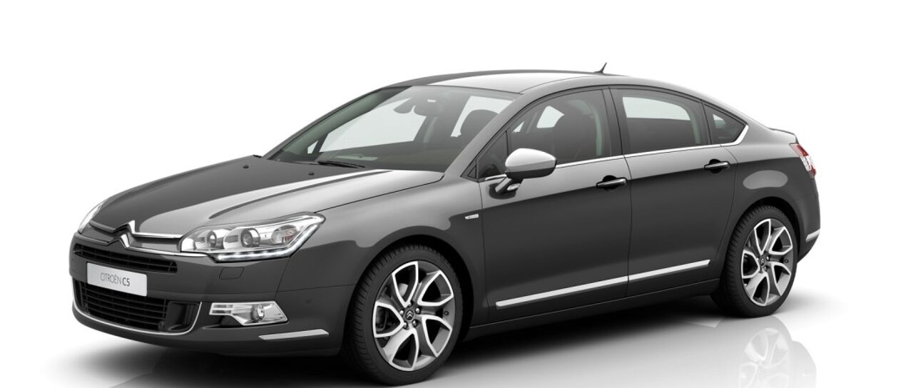 Todas las noticias de coches en un solo portal: Pruebas, fotos, vídeos, informes...