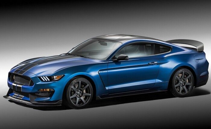 Ford Mustang GT350R 2016 01