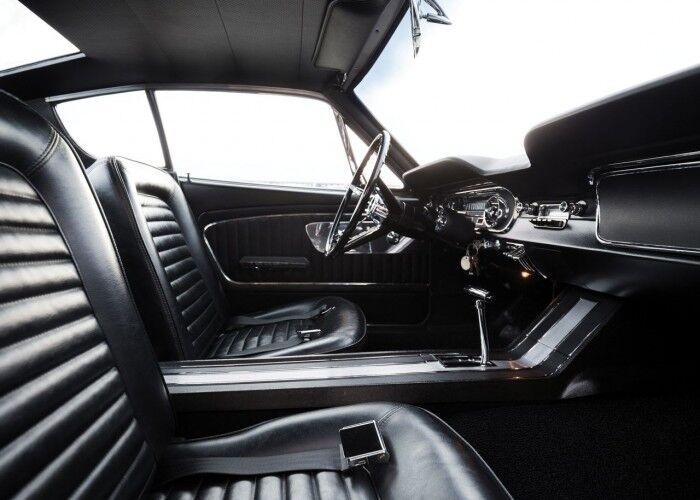 Ford Mustang Shorty 1964 interior 02