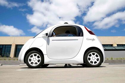 Los Google Car conducen como tu abuela (menos mal)