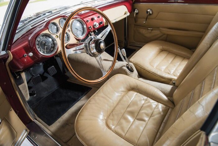 Jaguar XK120 SuperSonic by Ghia 1953 interior 02