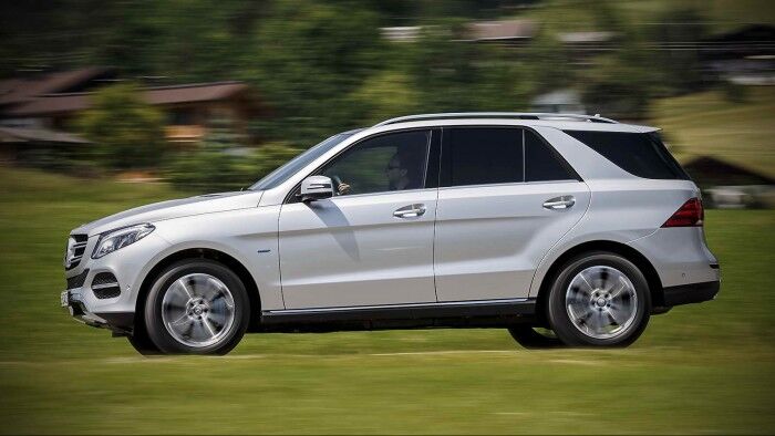 Mercedes_Benz_GLE_002