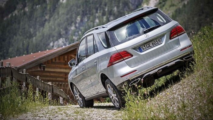Mercedes_Benz_GLE_008