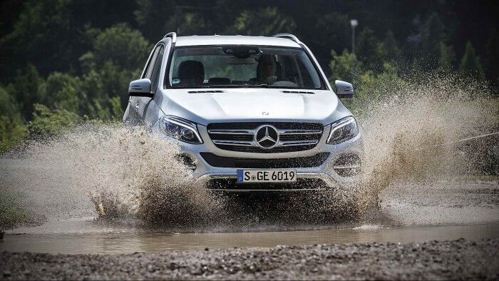 Mercedes_Benz_GLE_013