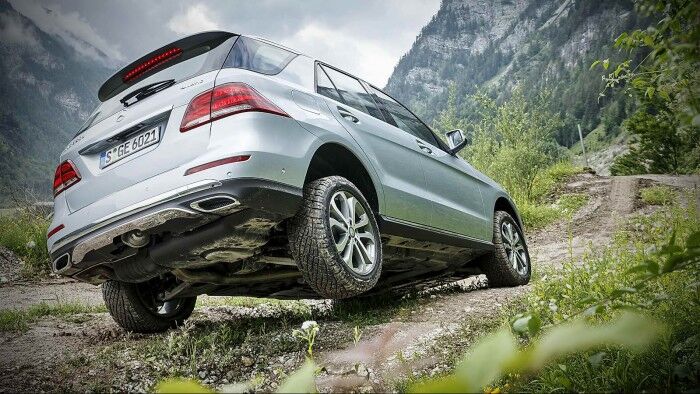 Mercedes_Benz_GLE_017