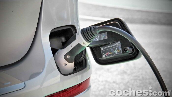 Mercedes_Benz_GLE_032