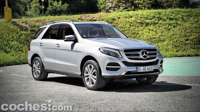 Mercedes_Benz_GLE_043