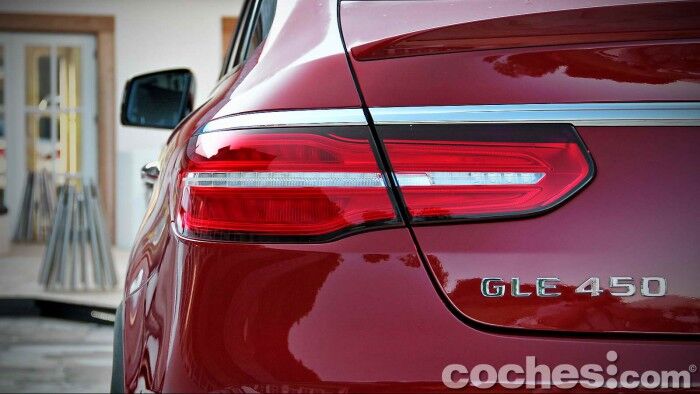 Mercedes_Benz_GLE_Coupé_038