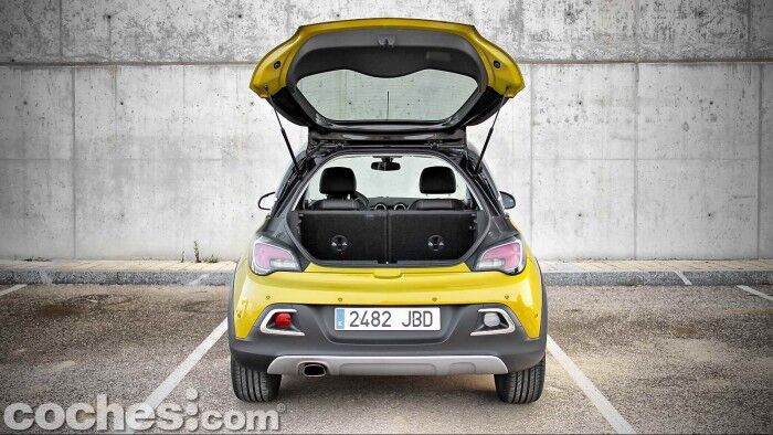 Opel_Adam_Rocks_050
