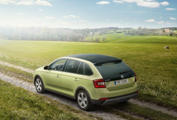 Skoda Spaceback Scoutline 2015 02