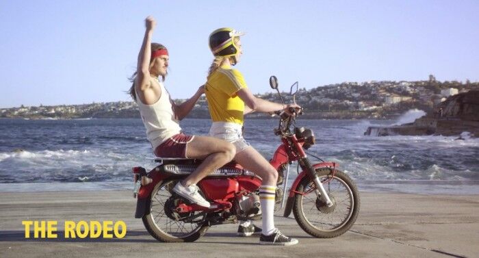 broma asiento trasero moto