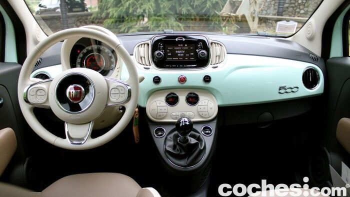 prueba Fiat 500 2015 interior 1