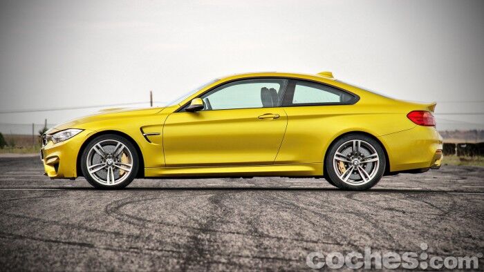 BMW_M4_Coupé_010