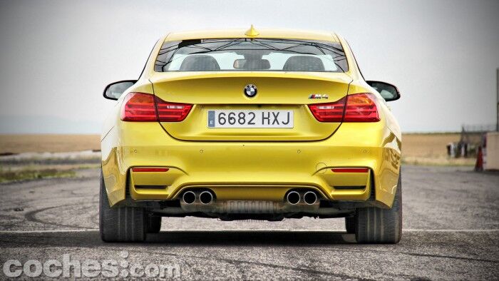 BMW_M4_Coupé_024