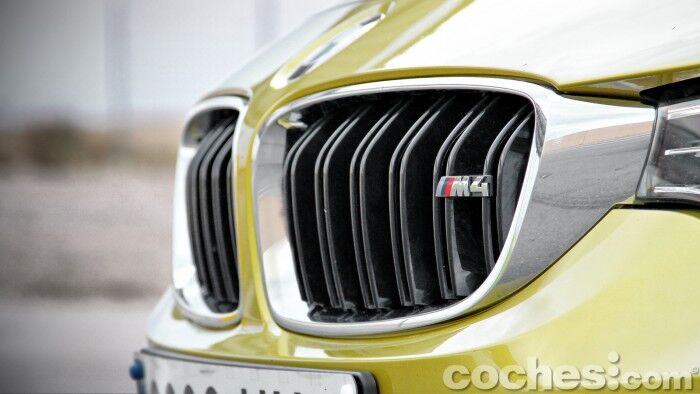 BMW_M4_Coupé_028