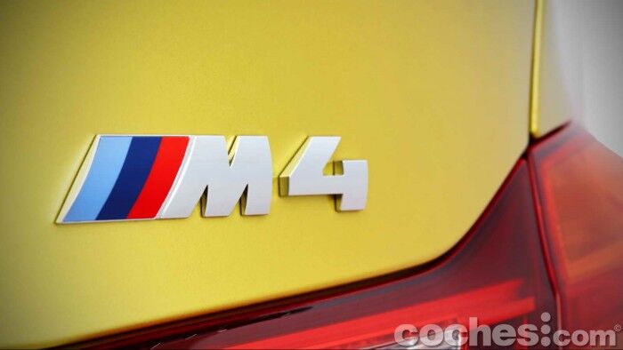 BMW_M4_Coupé_029