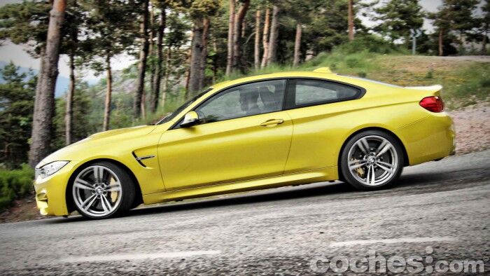 BMW_M4_Coupé_033