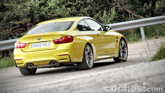 BMW_M4_Coupé_034
