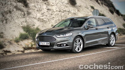 Ford anuncia una llamada a revisión por riesgo de incendio de la batería