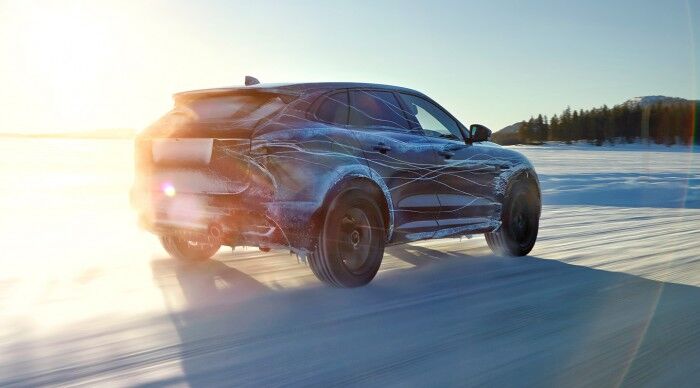 Jaguar F-Pace 2015 pruebas 02