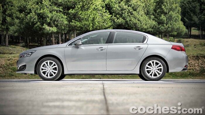 Peugeot_508_BlueHDi_010