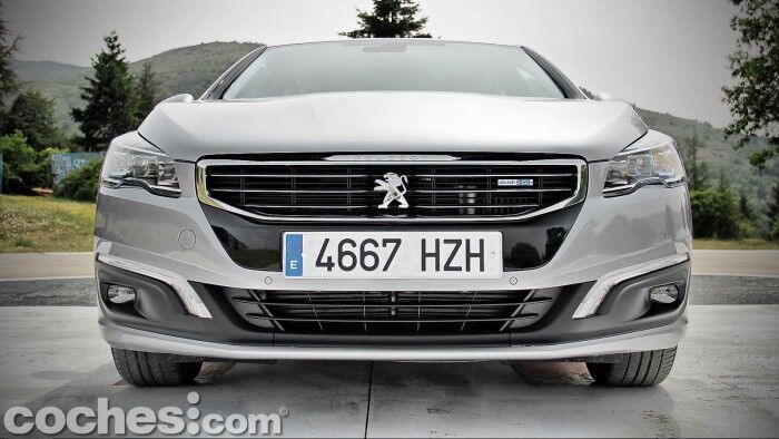 Peugeot_508_BlueHDi_023