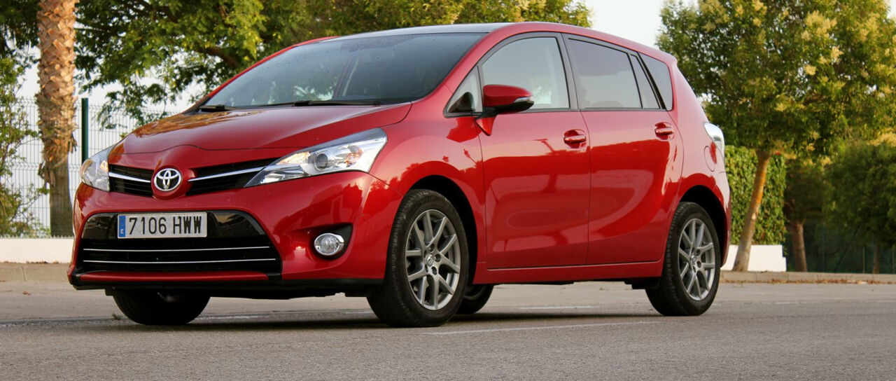 Todas las noticias de coches en un solo portal: Pruebas, fotos, vídeos, informes...