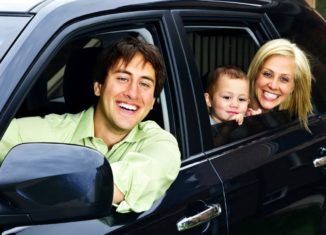Familia Viaje Coche 700x413