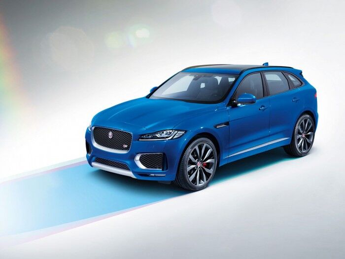 Jaguar F-PACE LE S 2016 04