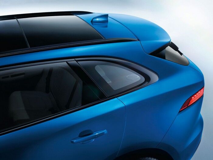 Jaguar F-PACE LE S 2016 09