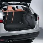 Jaguar F PACE Portfolio 2016 Maletero 150x150