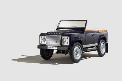 Frankfurt también vio este Land Rover Defender a pedales