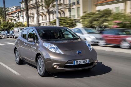 Nissan Leaf 2016, más autonomía para el líder