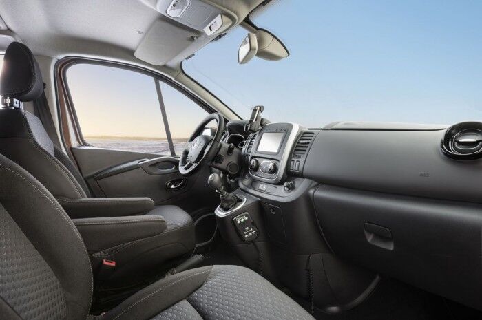 Opel Vivaro Surf Concept 2015 interior 3