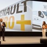 Renault Alaskan Concept 2015 28 150x150