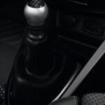 Renault Clio IV SL Premium 2015 Interior 03 150x150