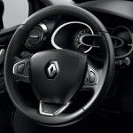 Renault Clio IV SL Premium 2015 Interior 07 150x150