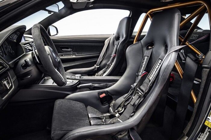 BMW M4 GTS 2015 interior 08