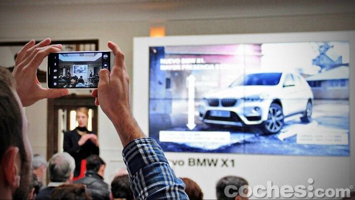 BMW_X1_xDrive20d_011