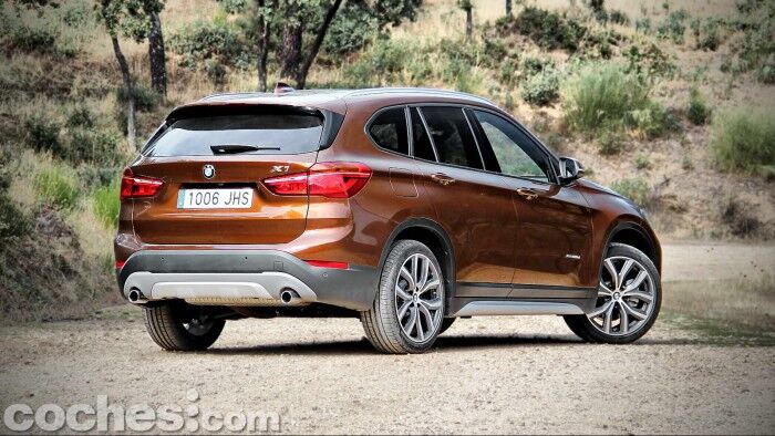 BMW_X1_xDrive20d_013