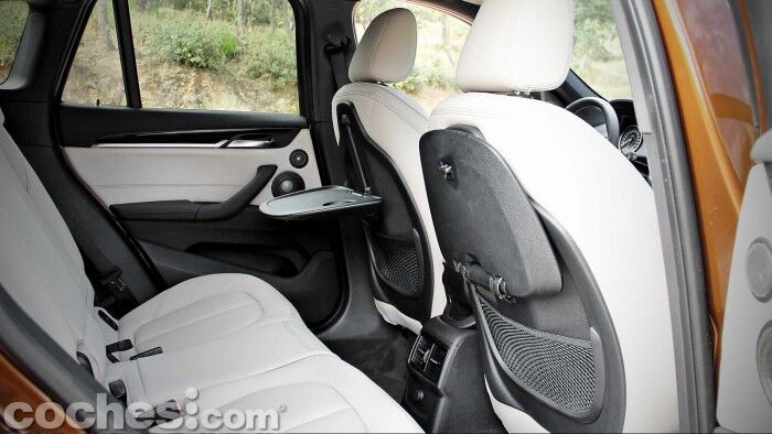 BMW_X1_xDrive20d_029