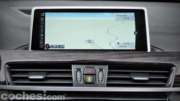 BMW_X1_xDrive20d_039