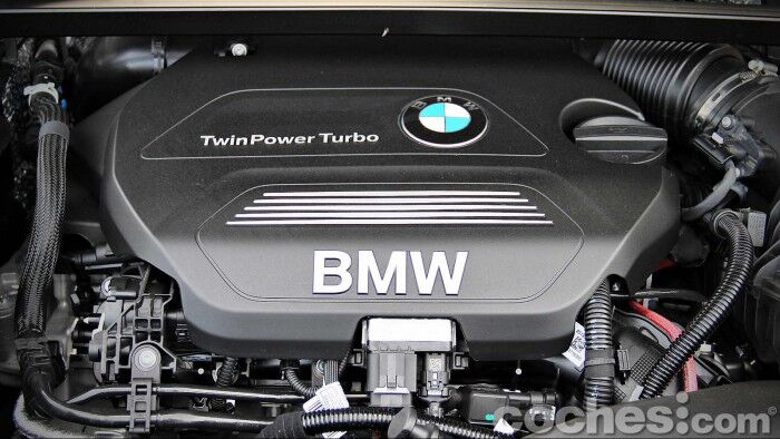 BMW_X1_xDrive20d_045