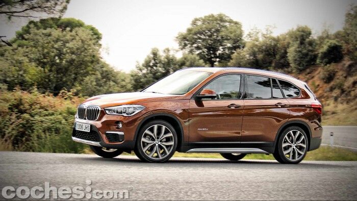 BMW_X1_xDrive20d_048