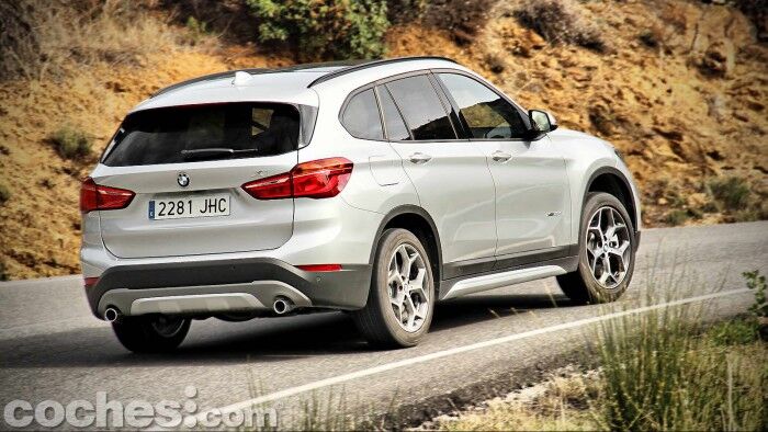 BMW_X1_xDrive20d_054