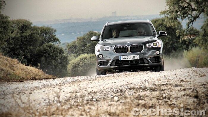 BMW_X1_xDrive20d_059